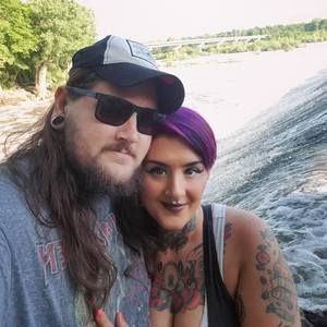 Meet your Posher, Kendra